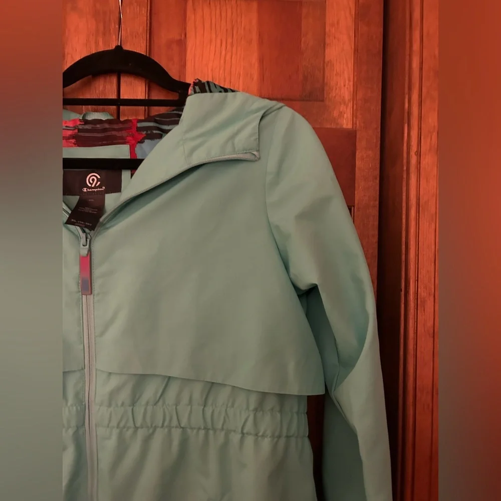 C9 By Champion Light Green/Blue Sporty Lightweight Raincoat Girls Sz XL (14-16)